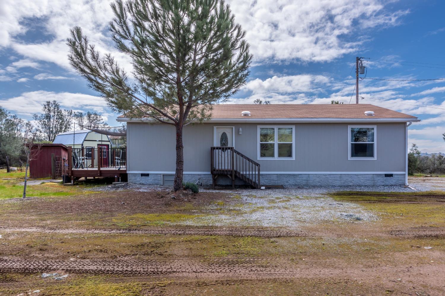 2915 Josie Lane