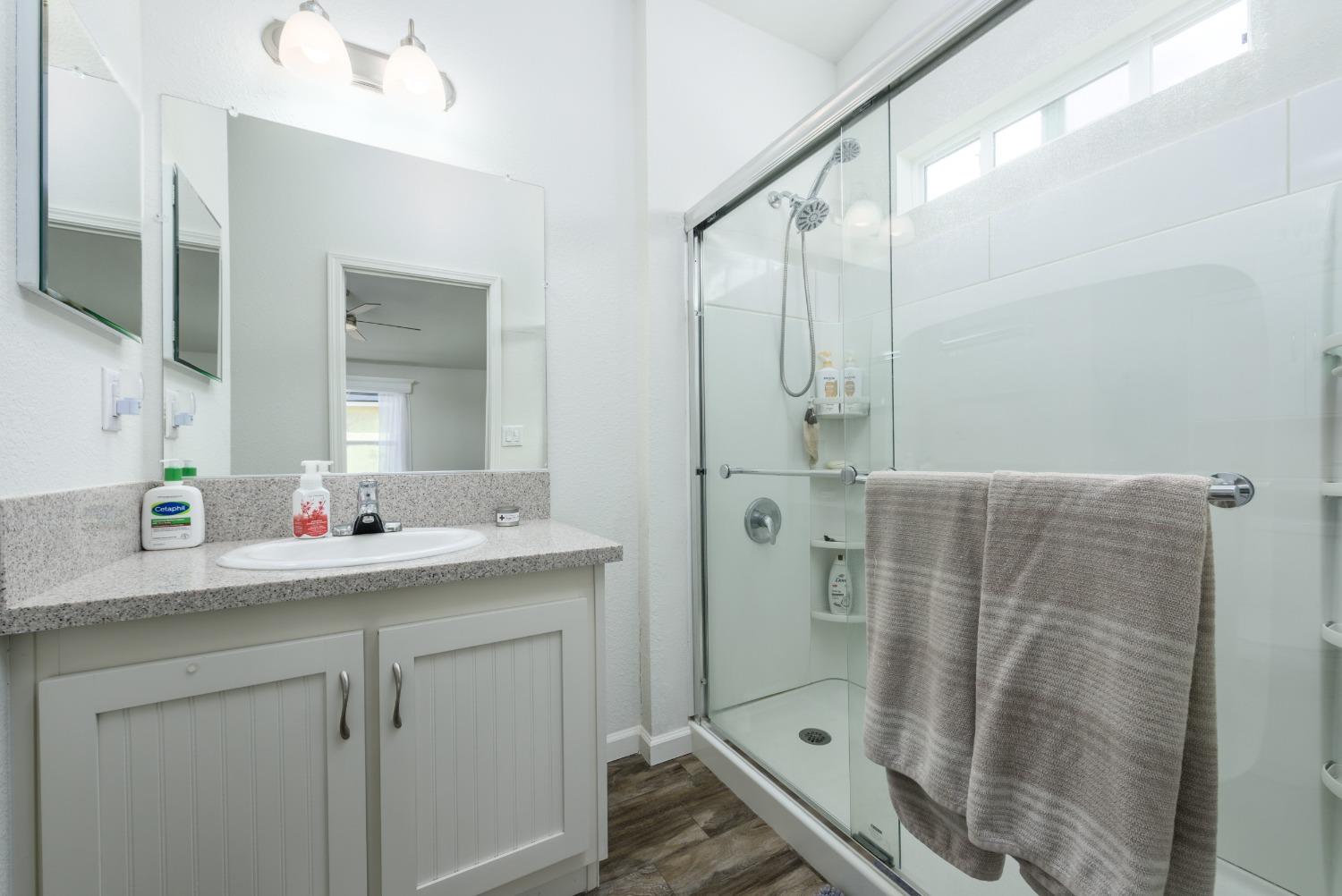 2915 Josie Lane