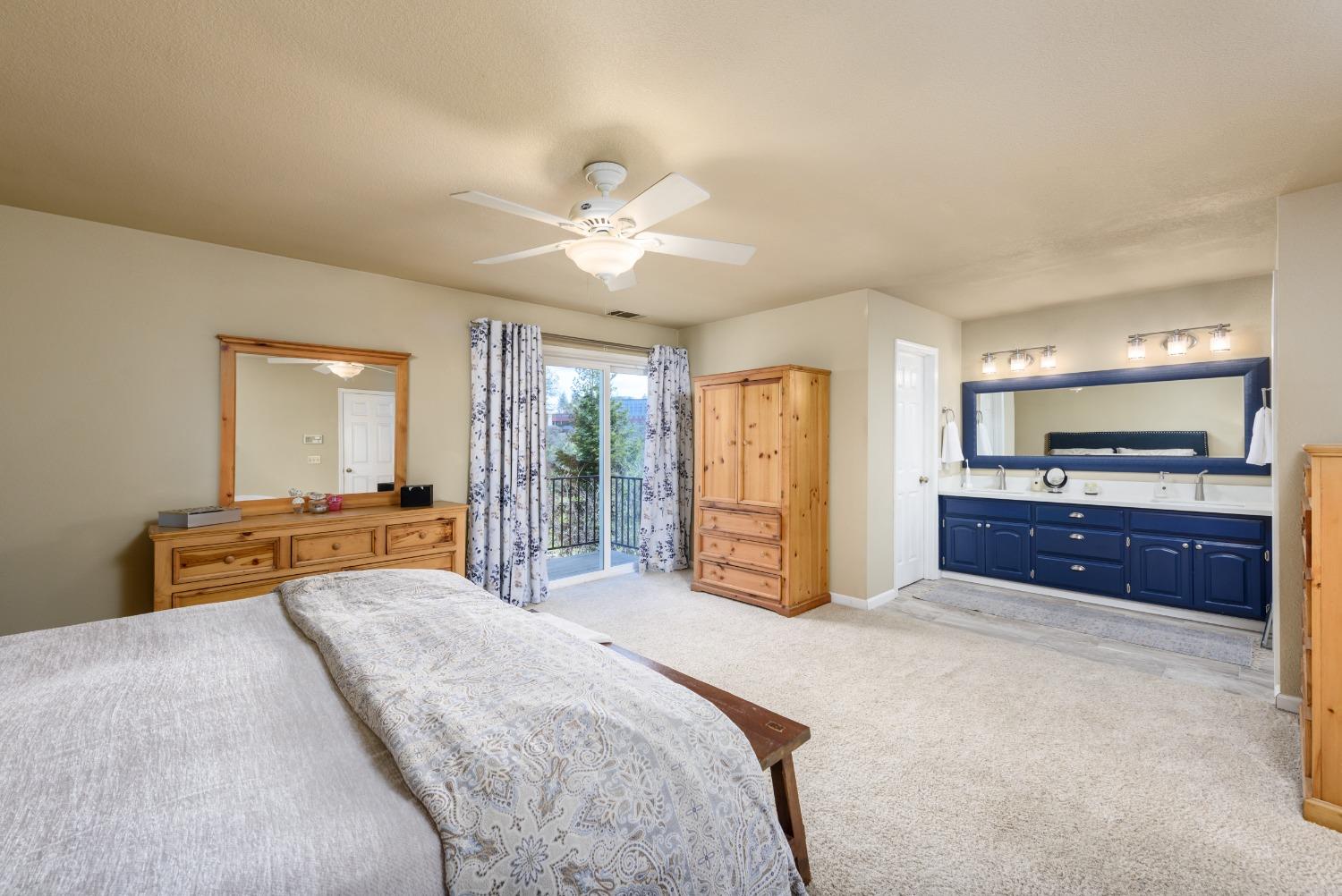 2915 Josie Lane