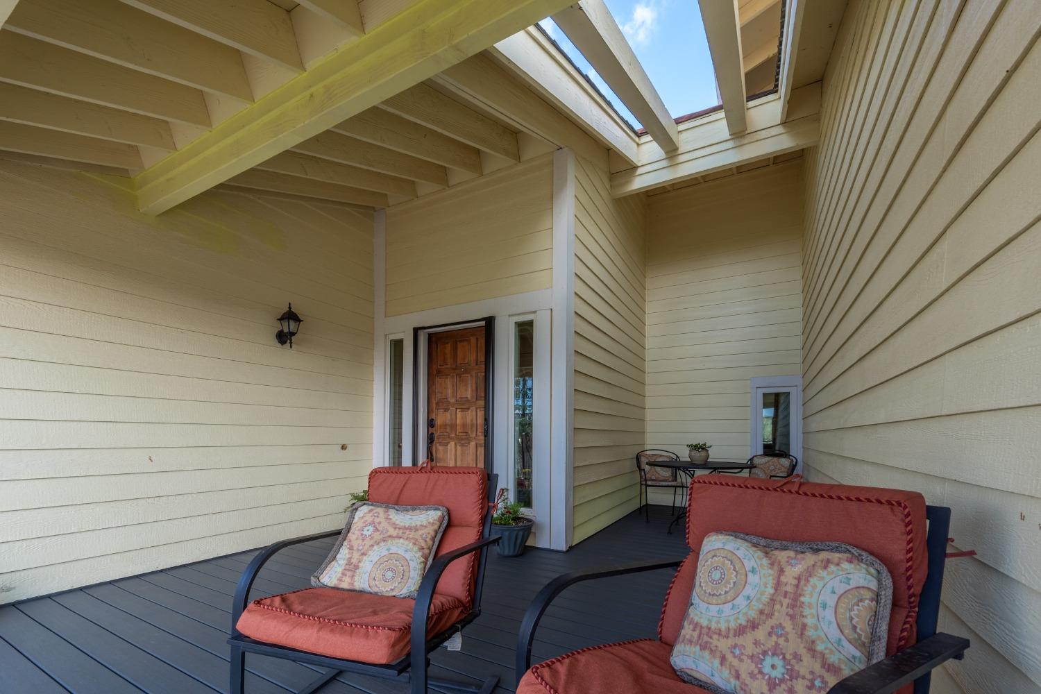 2915 Josie Lane