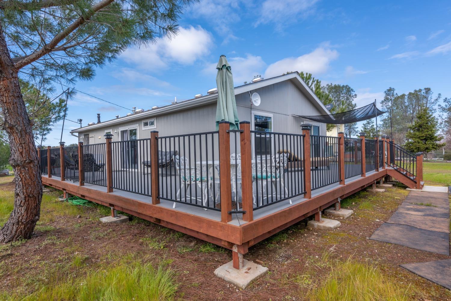 2915 Josie Lane