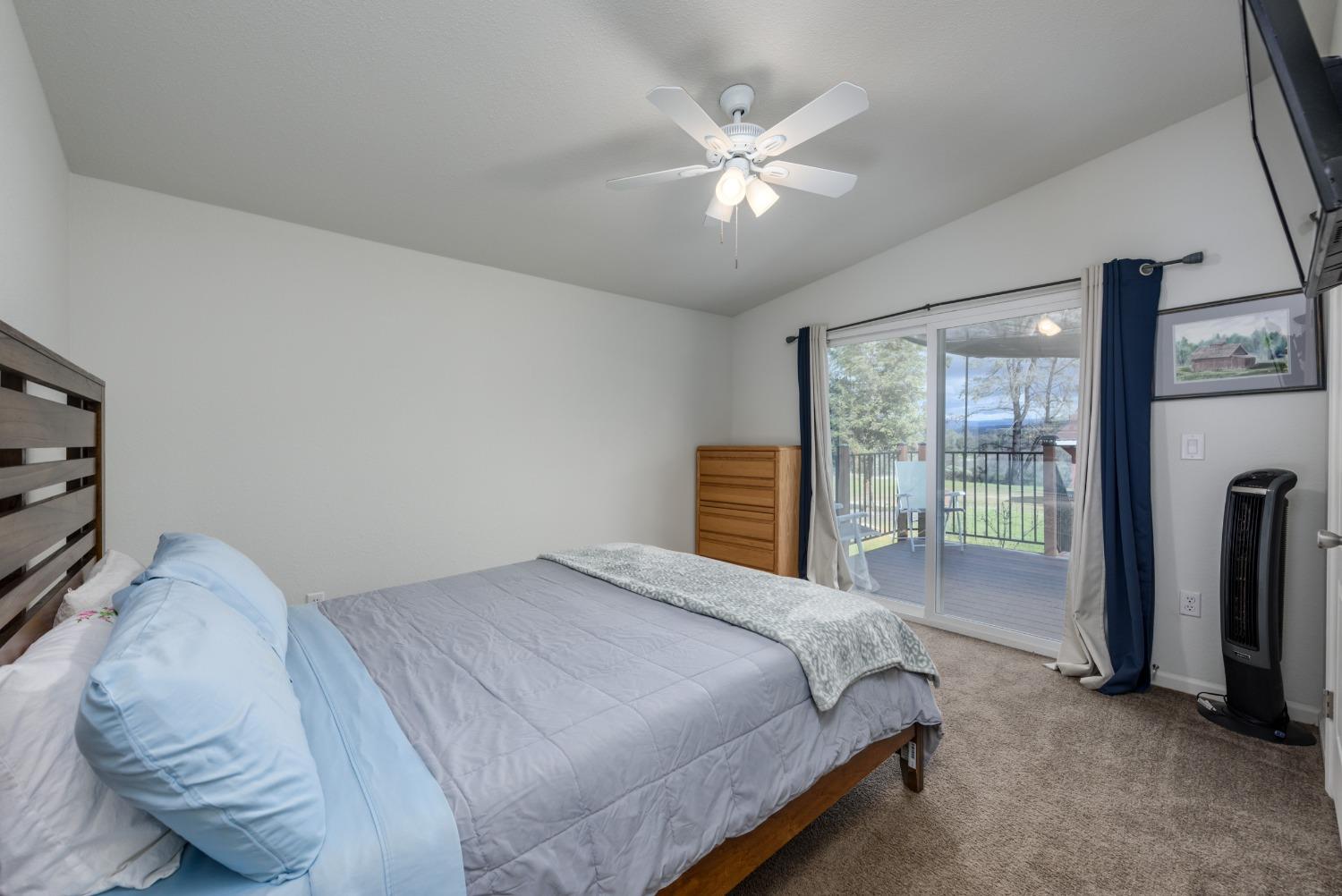 2915 Josie Lane