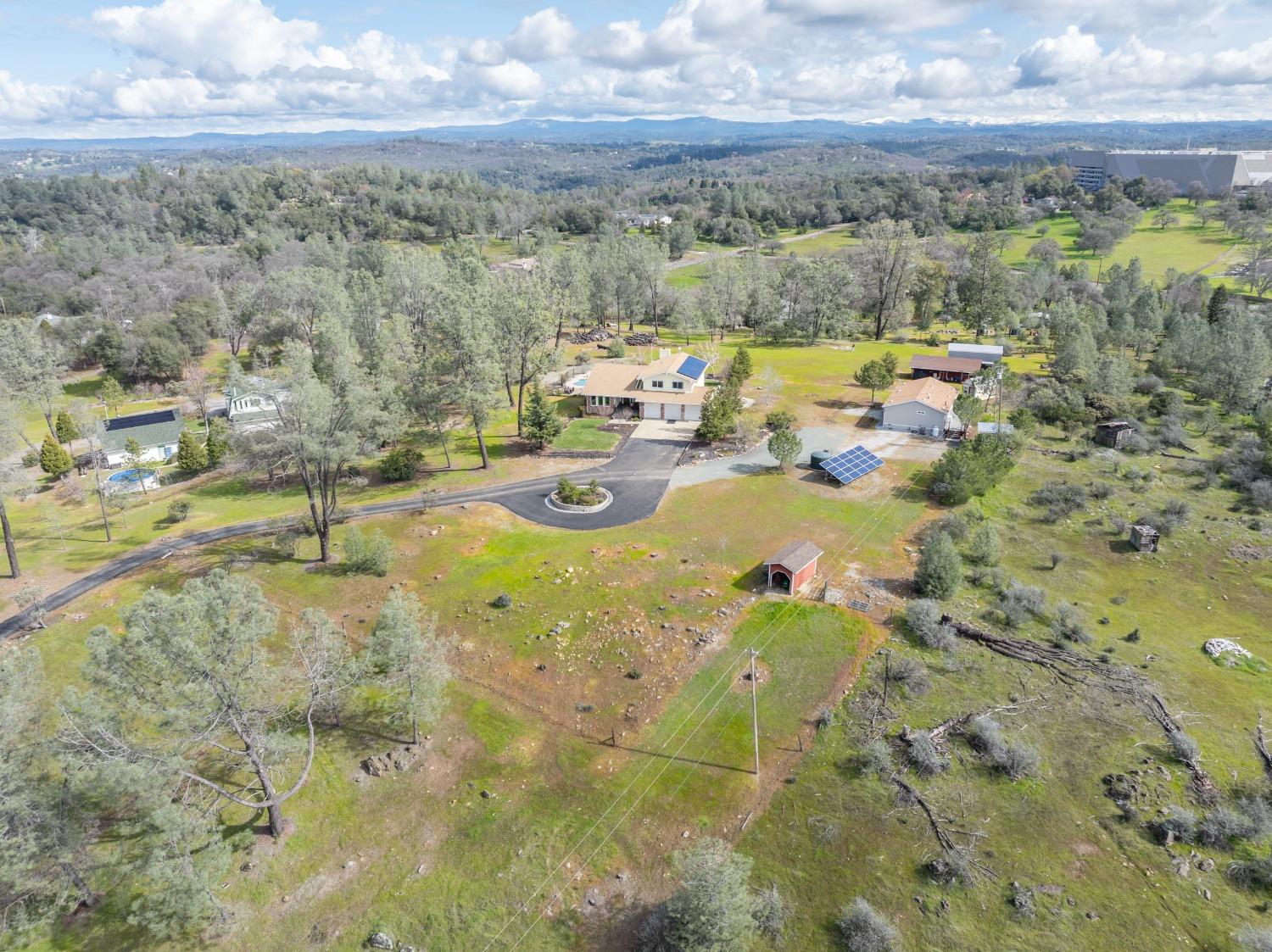 2915 Josie Lane