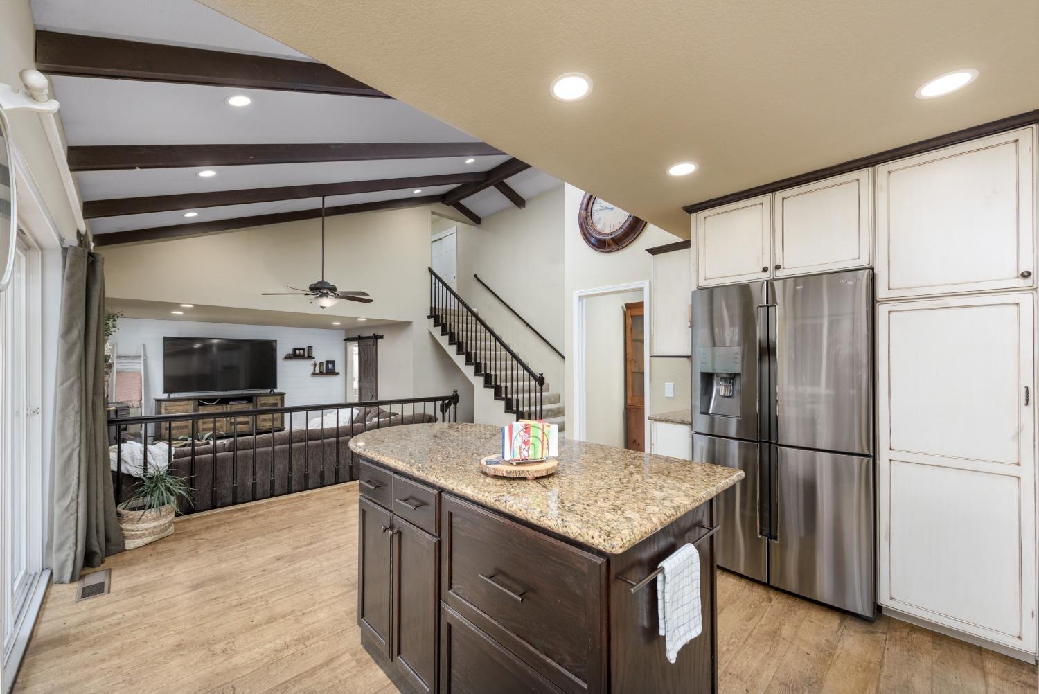 2915 Josie Lane