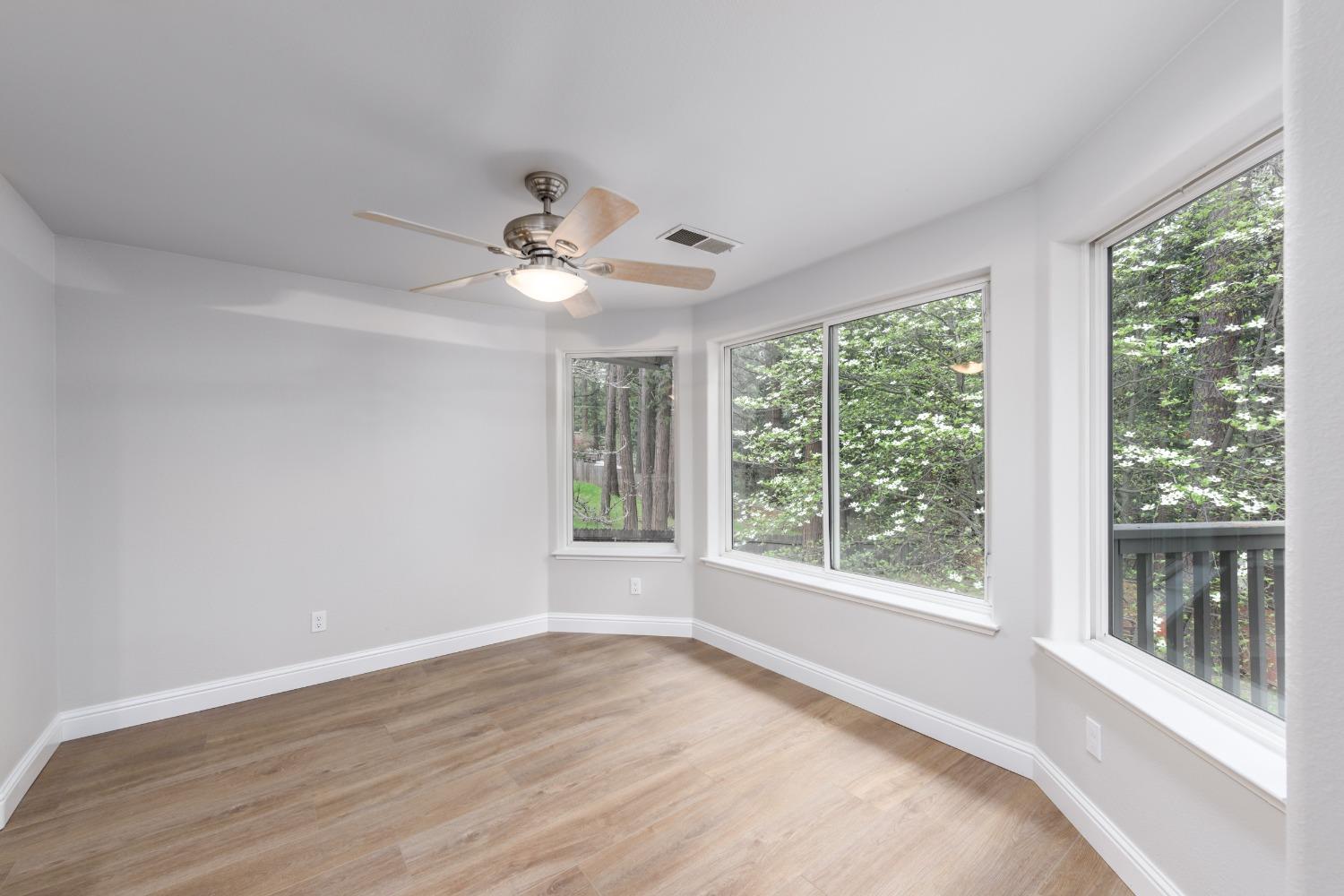 3174 Castlewood Circle