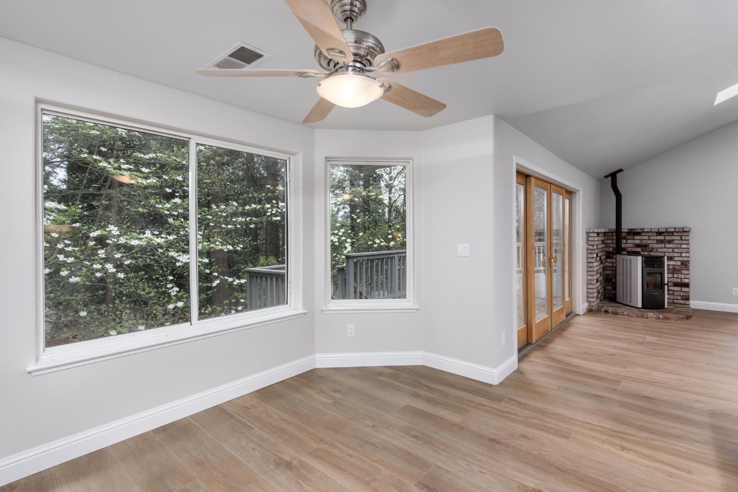 3174 Castlewood Circle