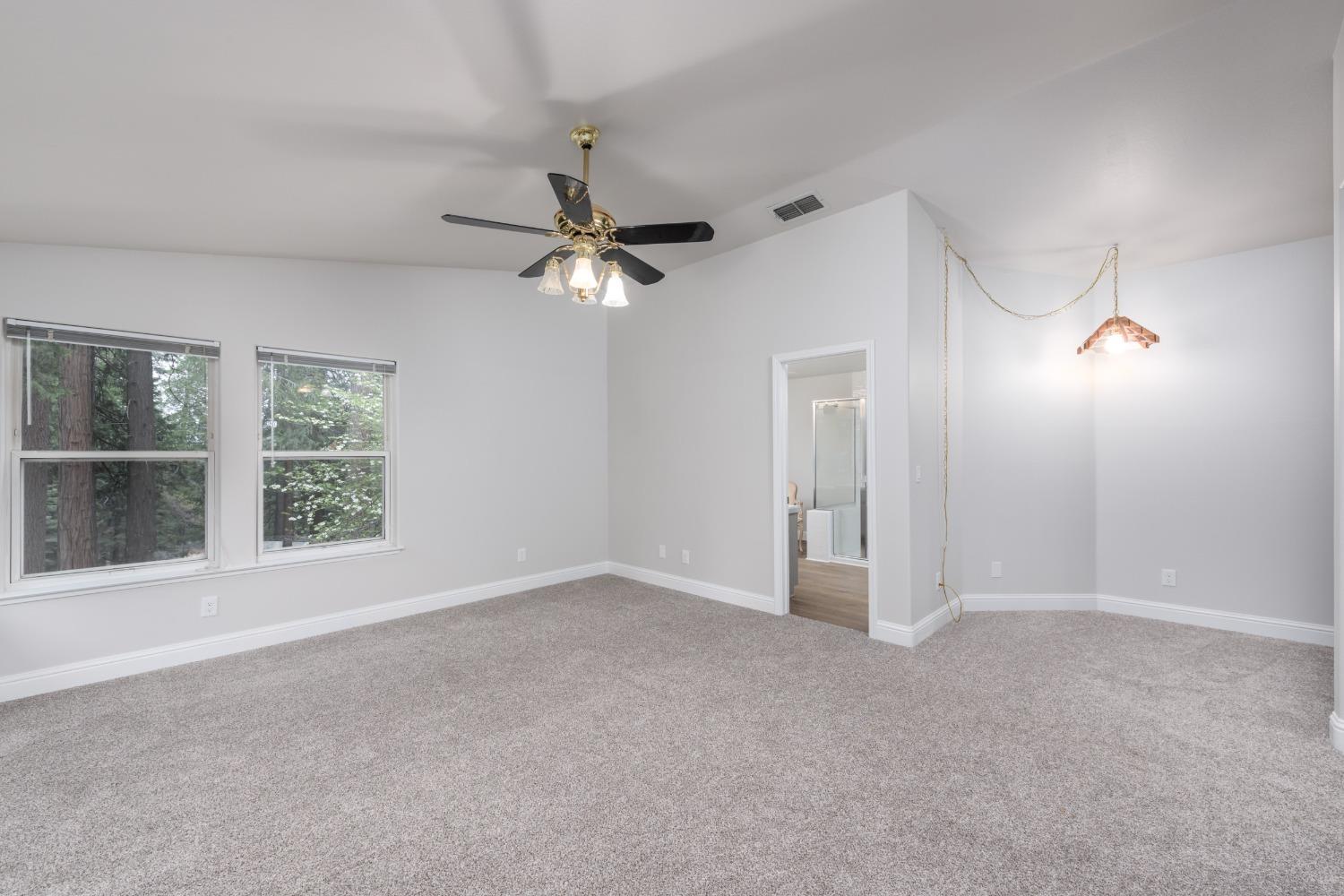 3174 Castlewood Circle