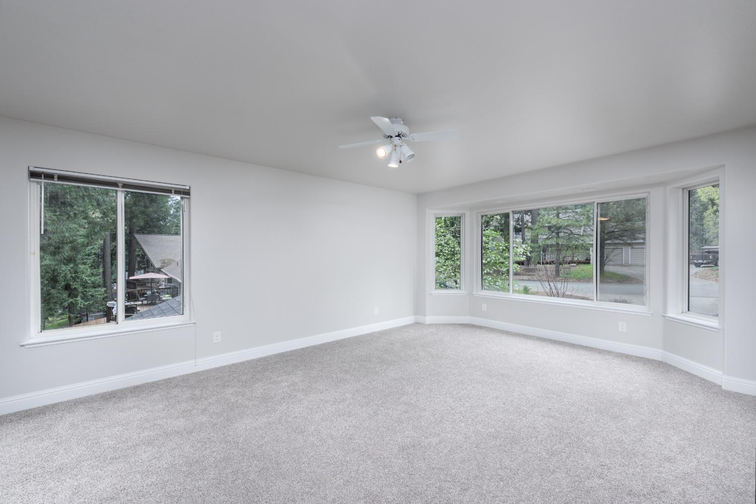 3174 Castlewood Circle