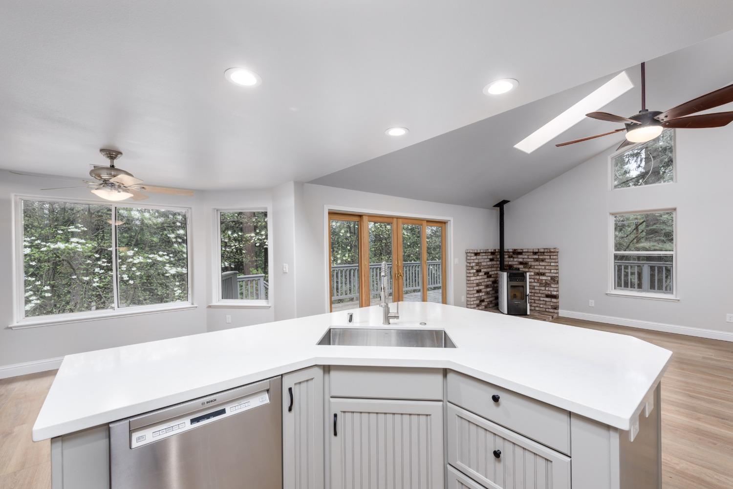 3174 Castlewood Circle