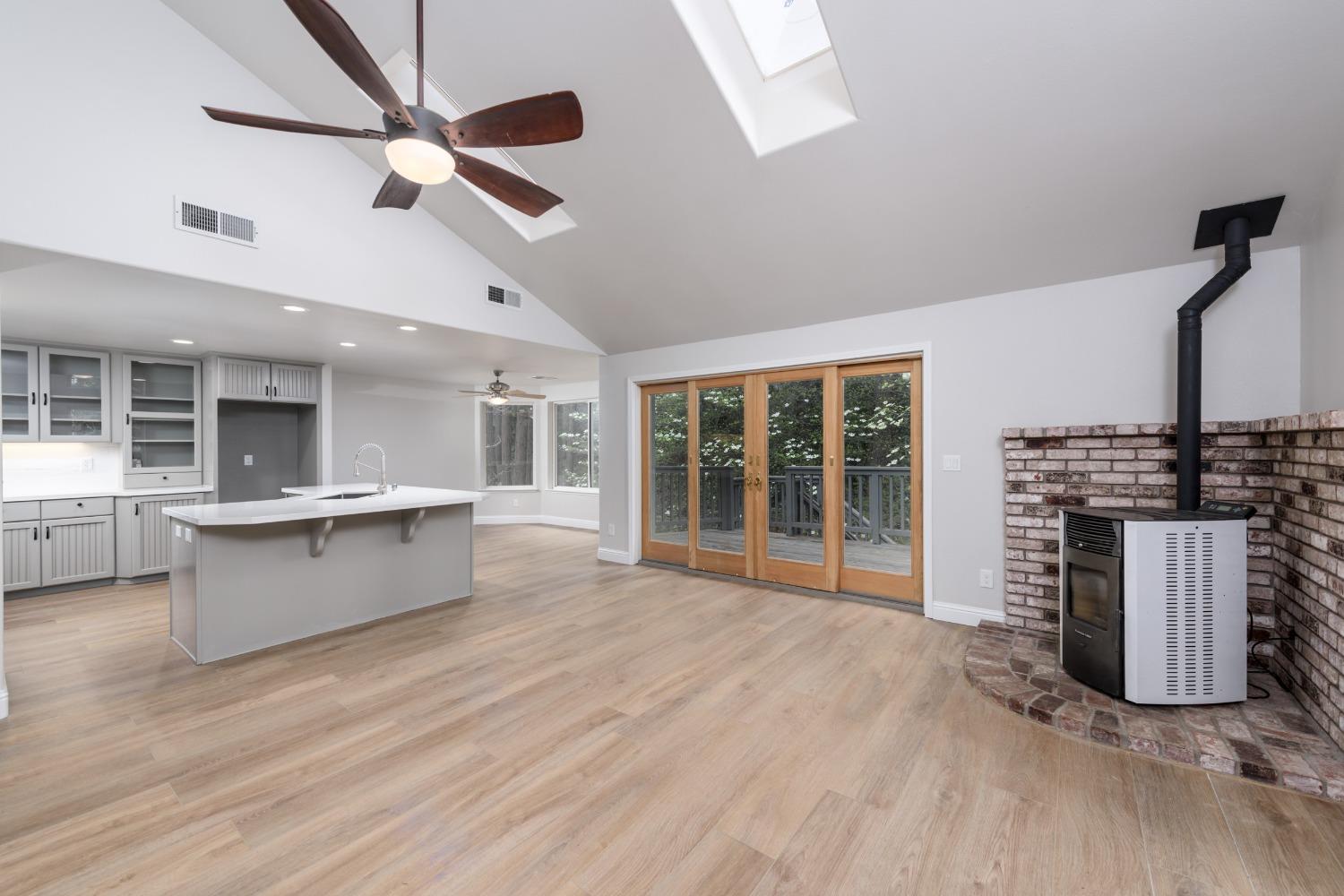 3174 Castlewood Circle