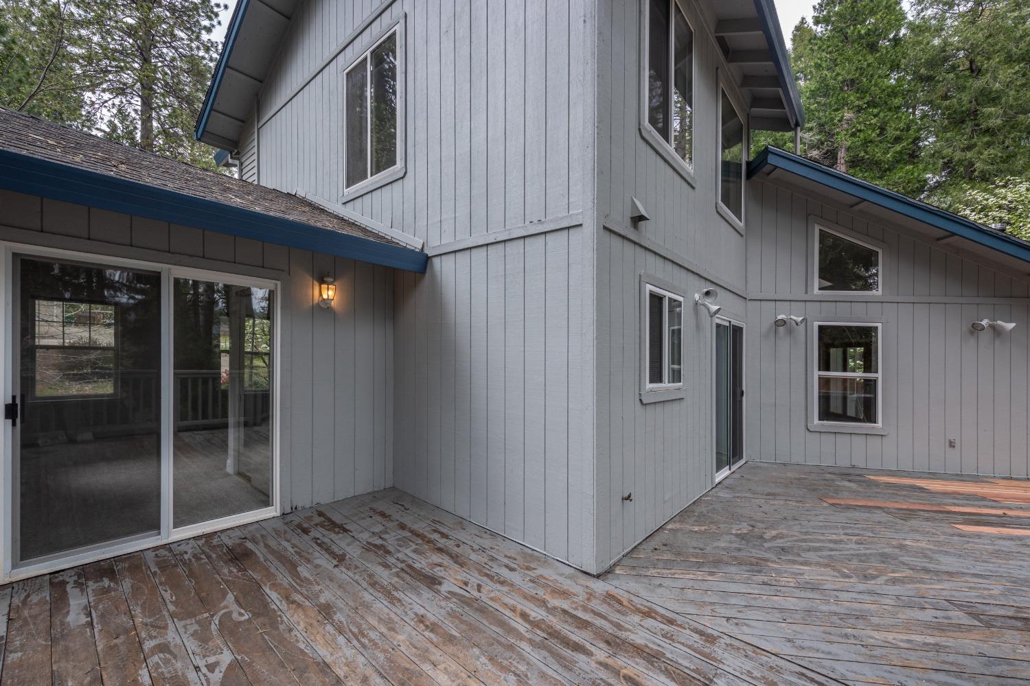 3174 Castlewood Circle