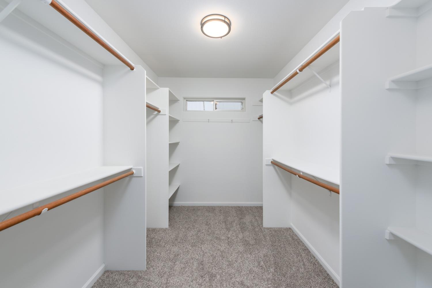 3174 Castlewood Circle