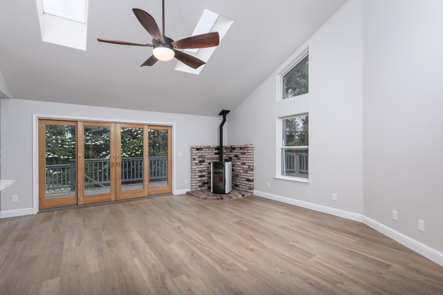 3174 Castlewood Circle