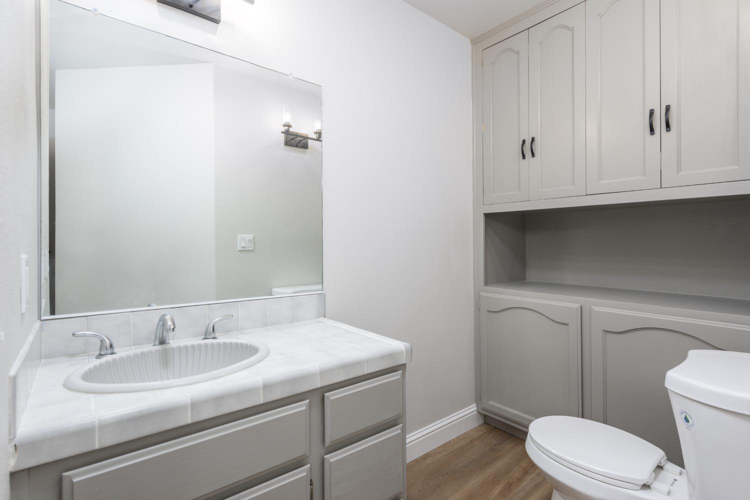 3174 Castlewood Circle