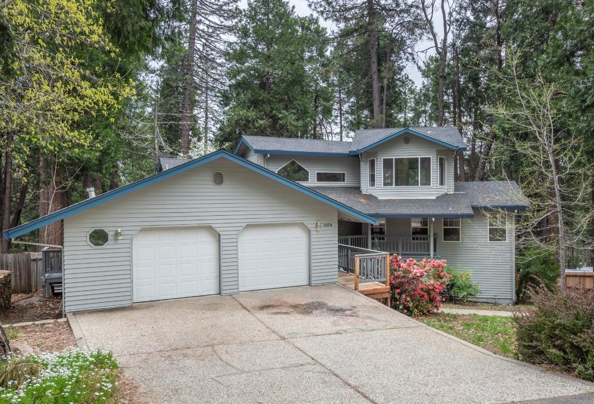 3174 Castlewood Circle