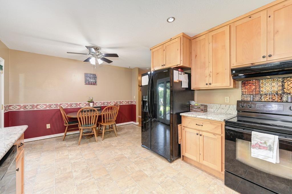 6664 Lindberg Avenue