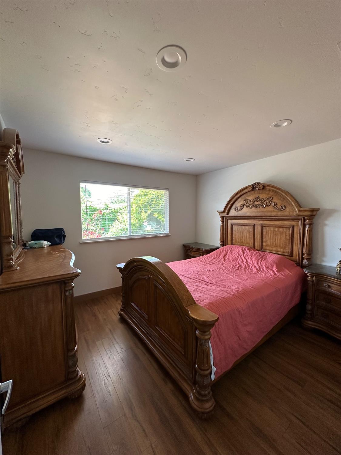 3129 Chettenham Drive