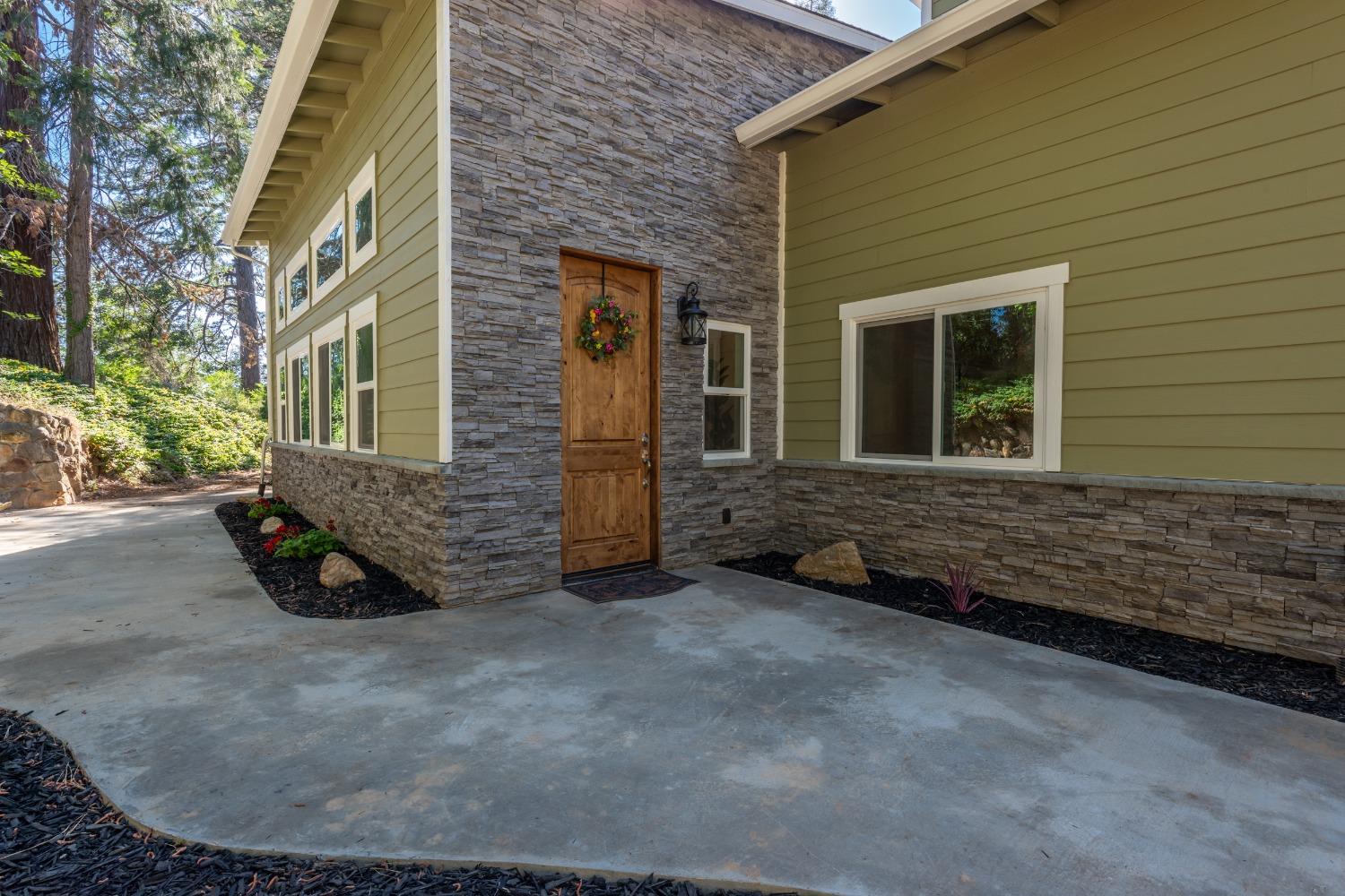 1968 Smith Flat Cemetery Road