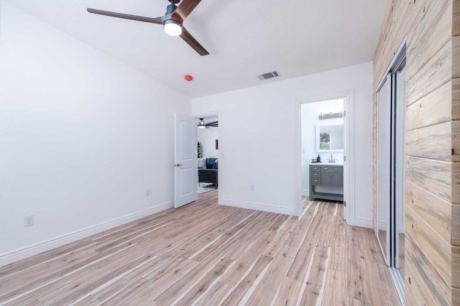 1968 Smith Flat Cemetery Road