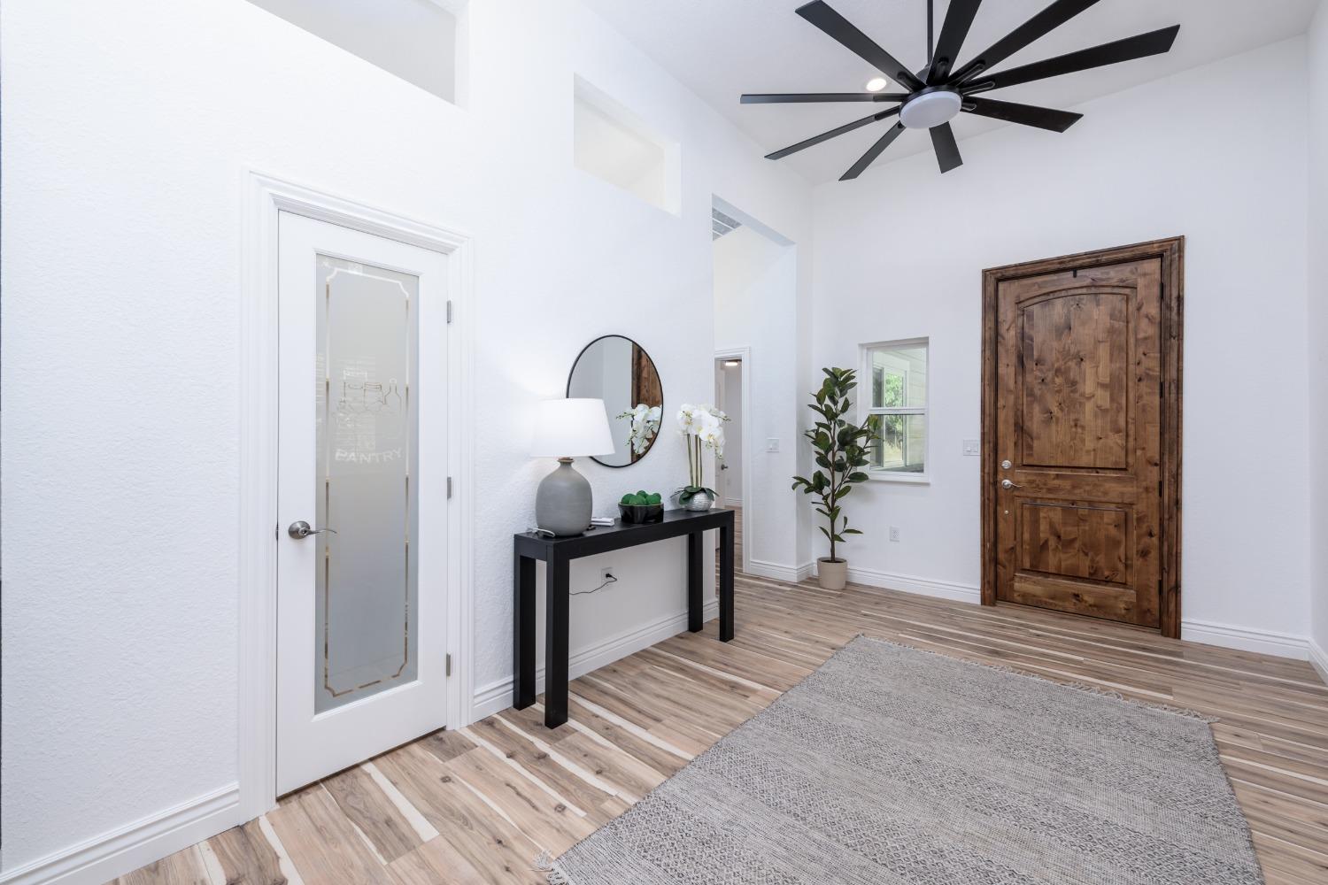 1968 Smith Flat Cemetery Road