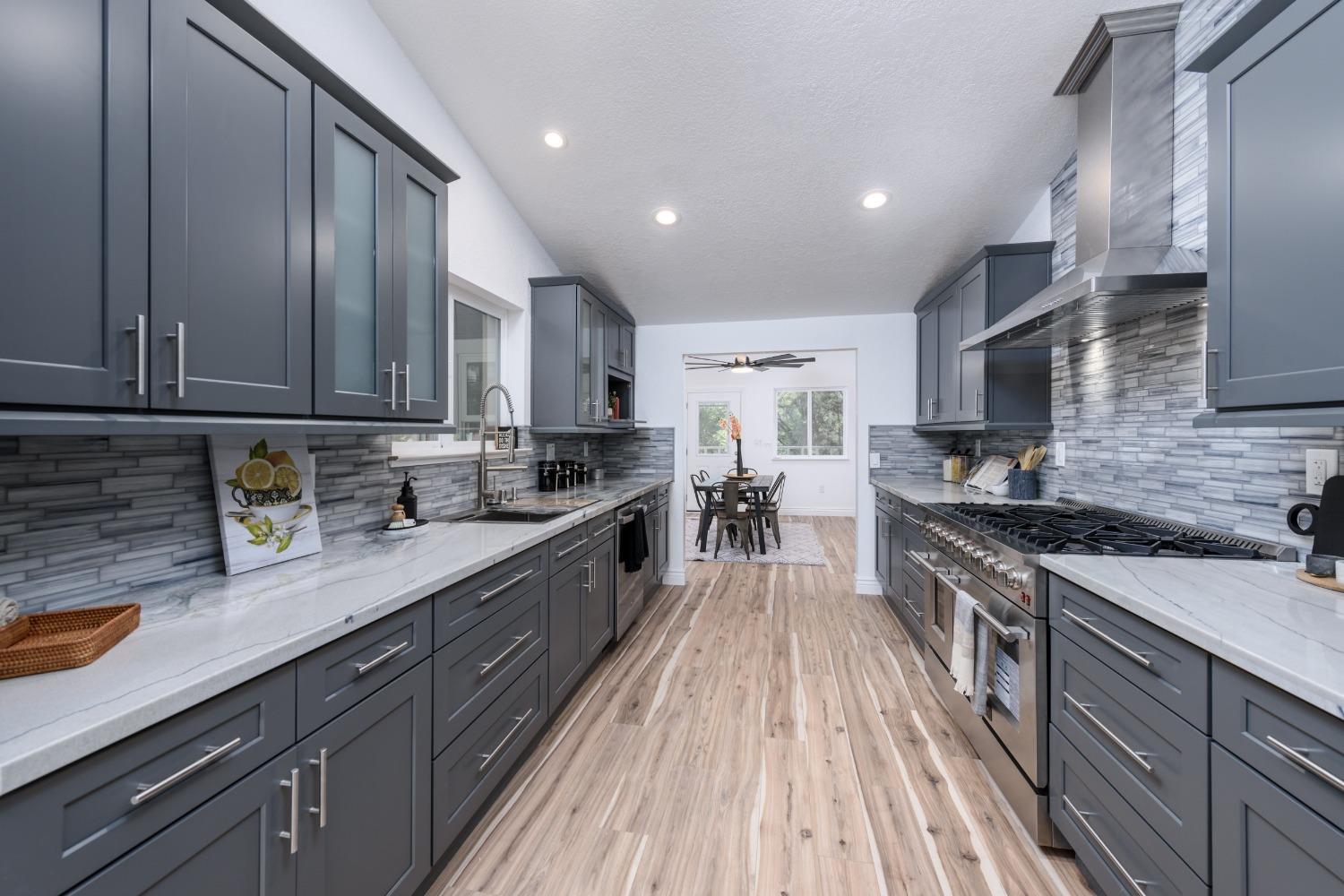 1968 Smith Flat Cemetery Road