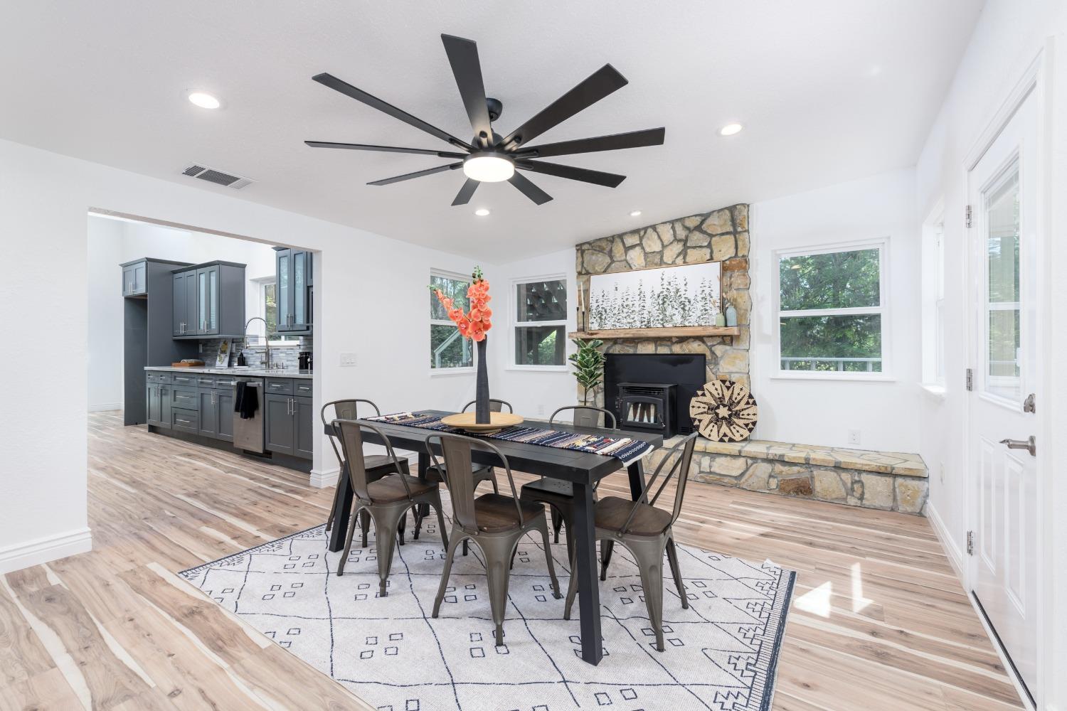 1968 Smith Flat Cemetery Road