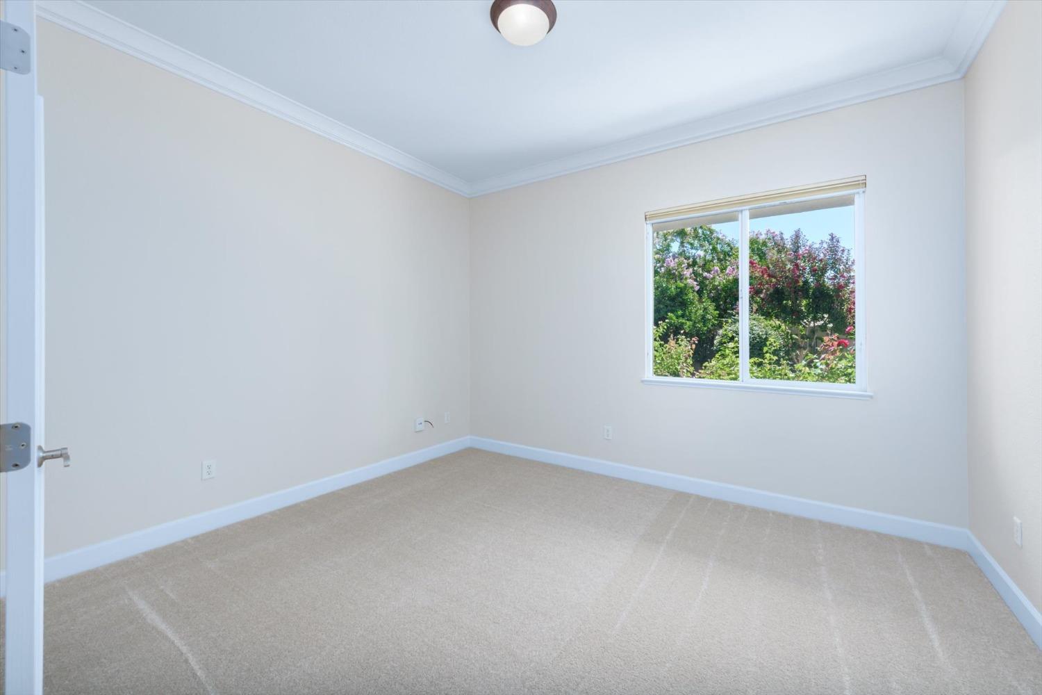 7400 Grassy Creek Way