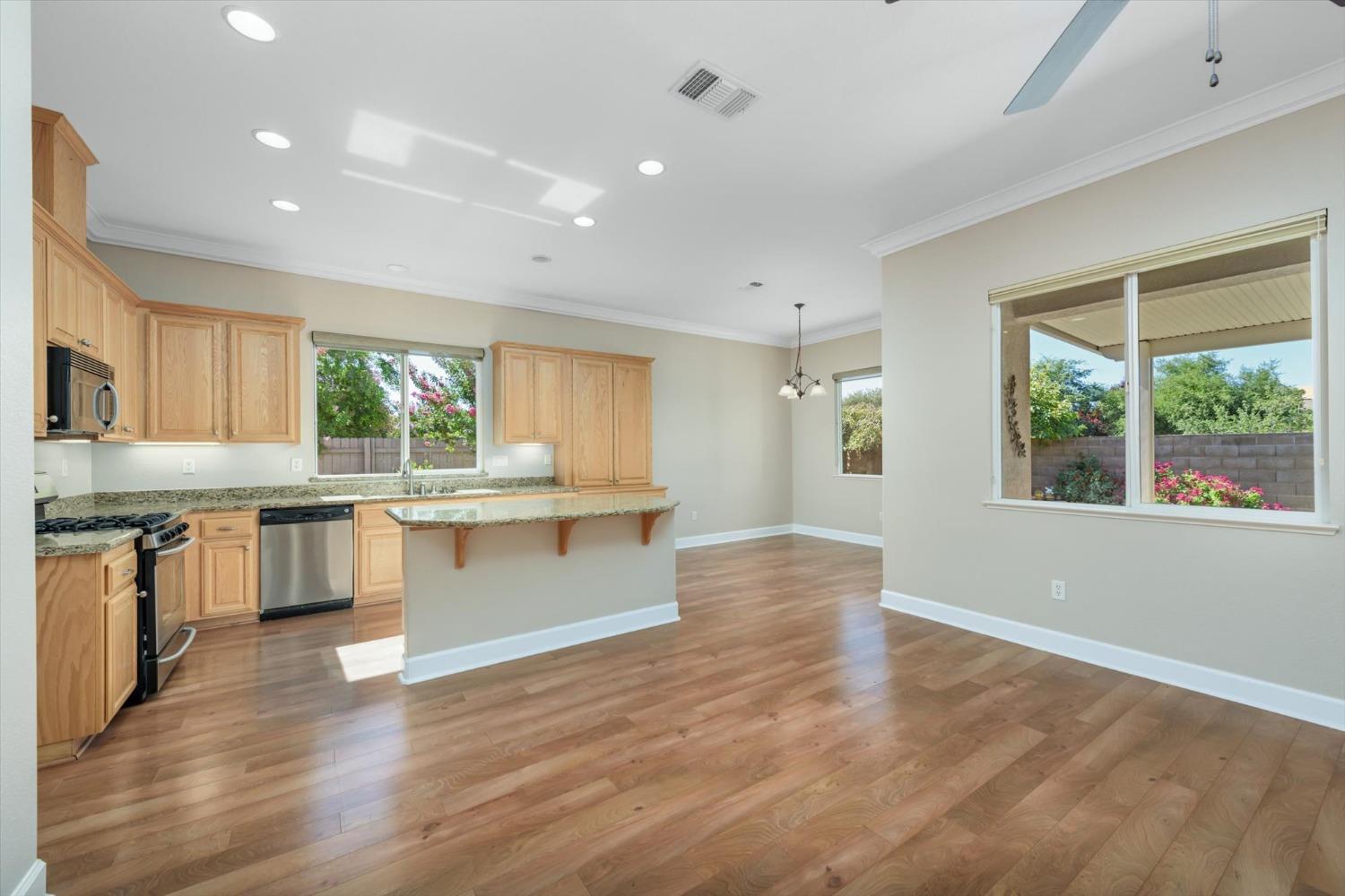 7400 Grassy Creek Way