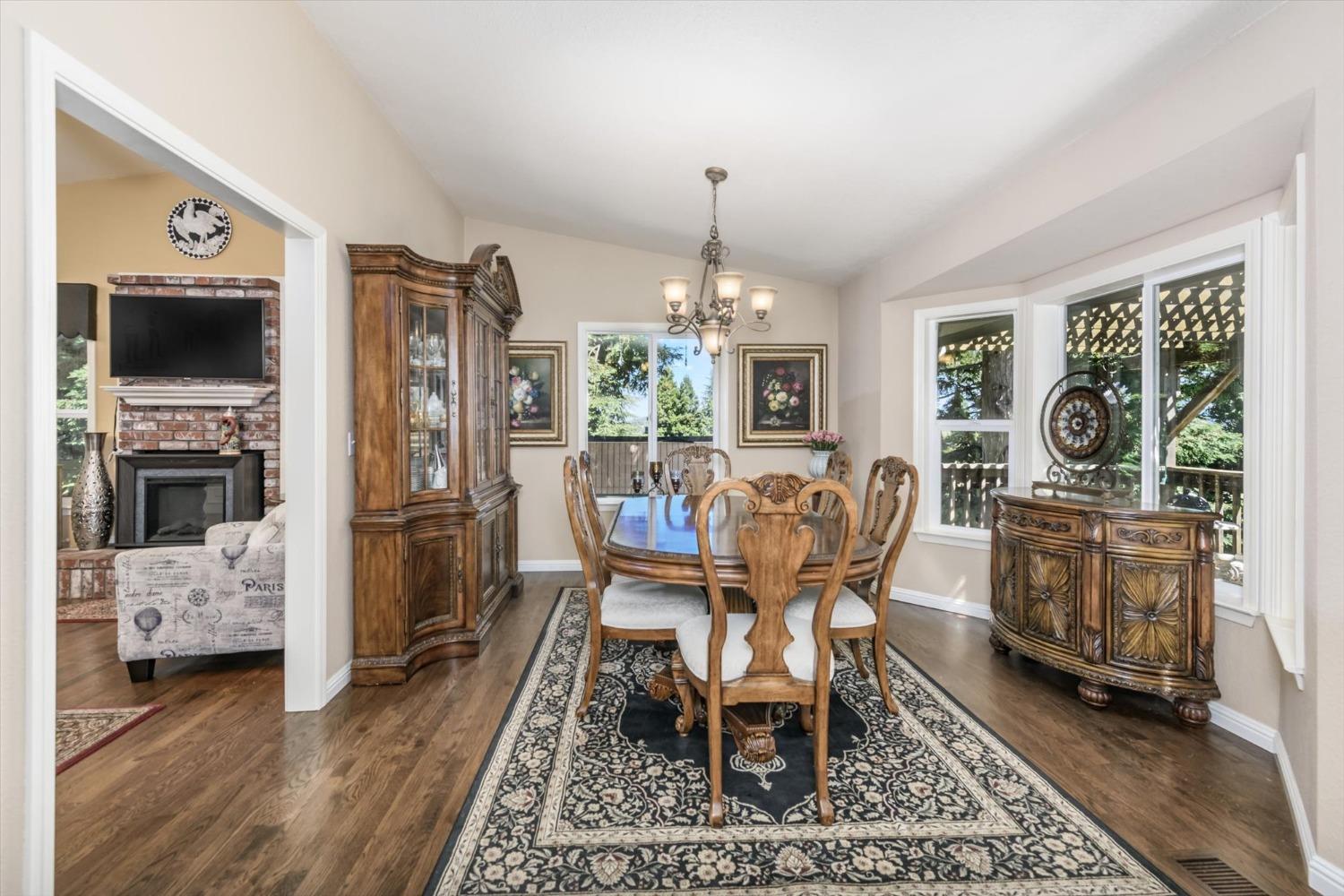 3341 Colina Court
