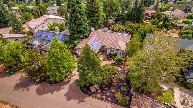 3341 Colina Court