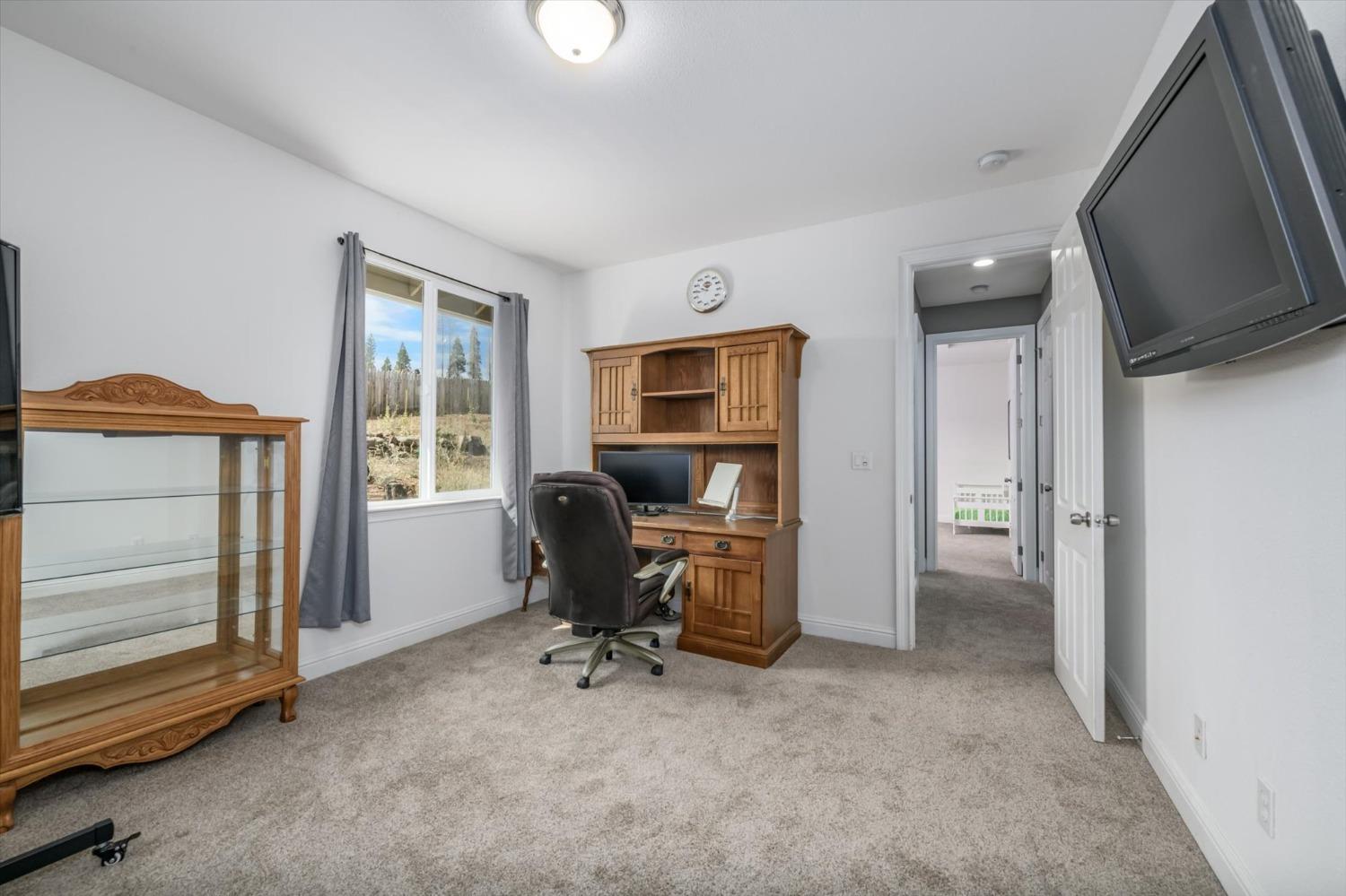 5180 Evergreen Drive