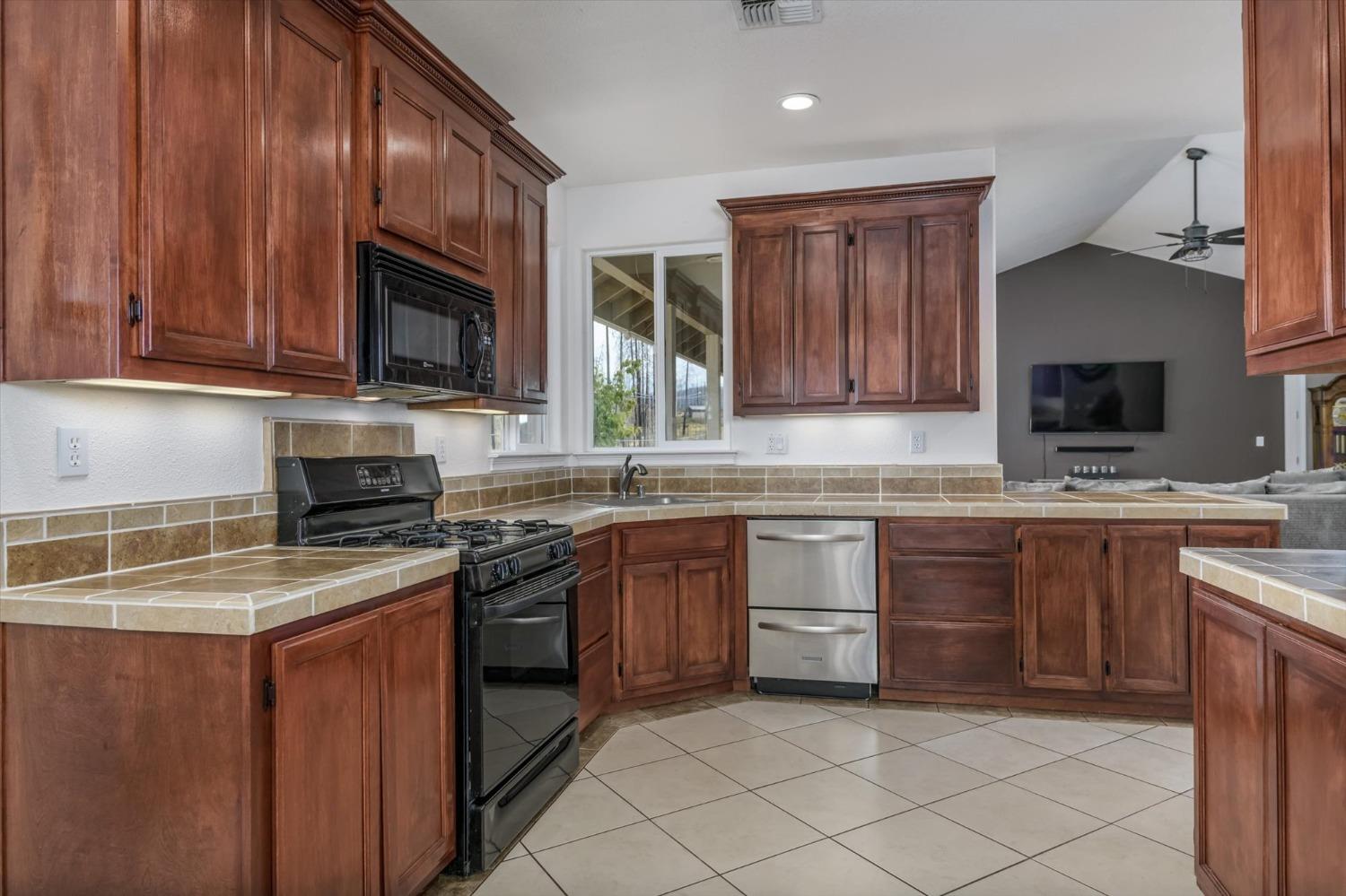 5180 Evergreen Drive