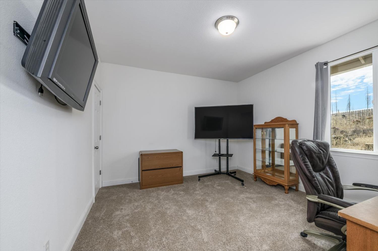 5180 Evergreen Drive