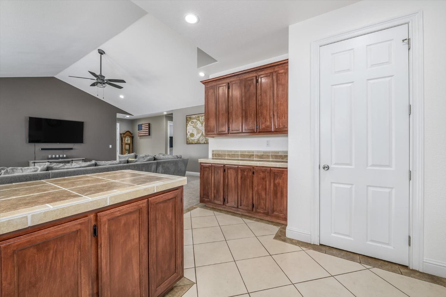 5180 Evergreen Drive