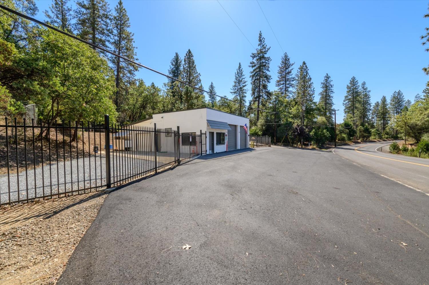 2310 Pleasant Valley Road