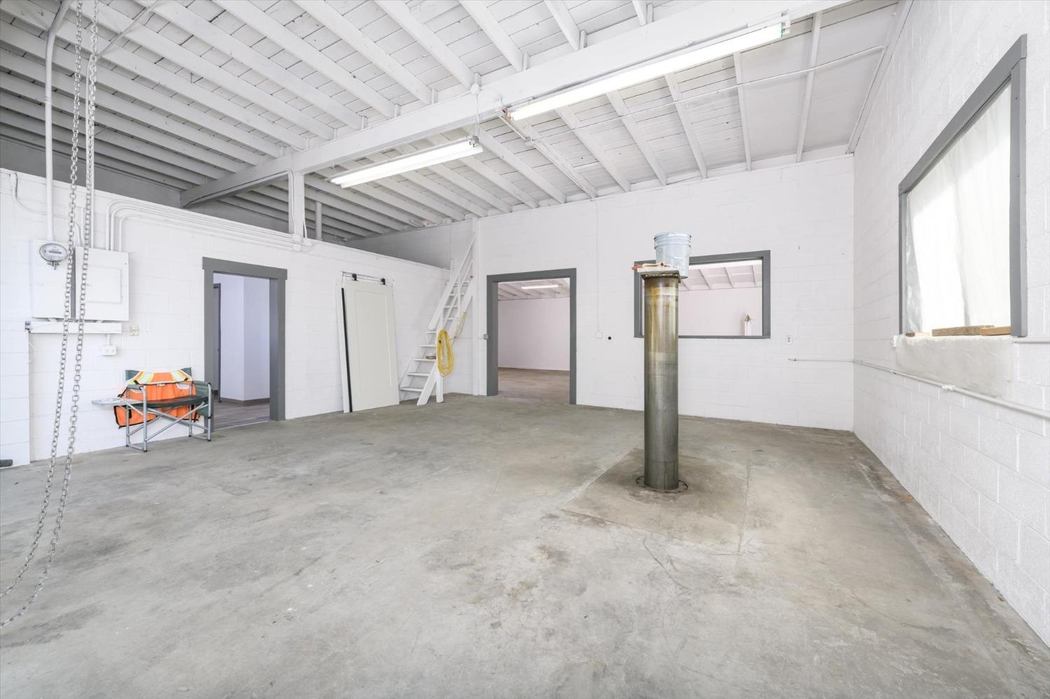 2310 Pleasant Valley Road