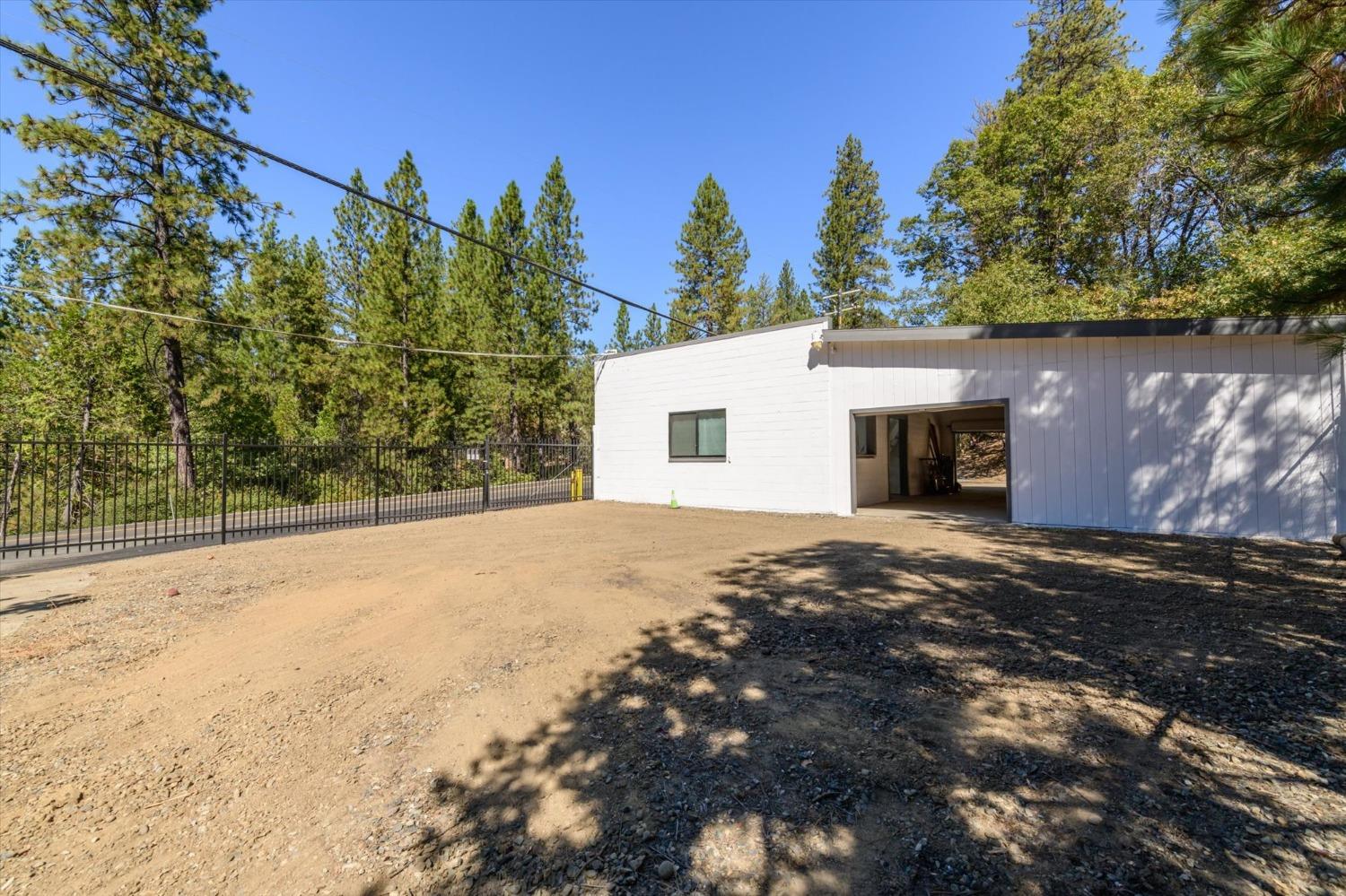 2310 Pleasant Valley Road