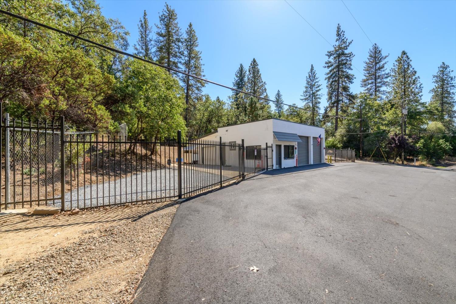 2310 Pleasant Valley Road