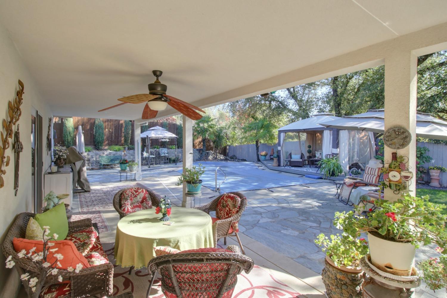 1062 Diamante Robles Court