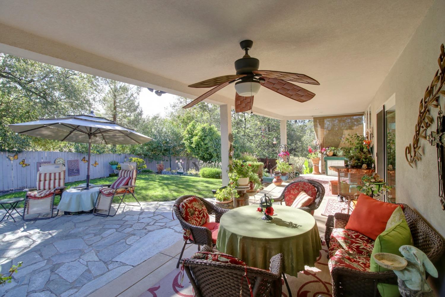 1062 Diamante Robles Court