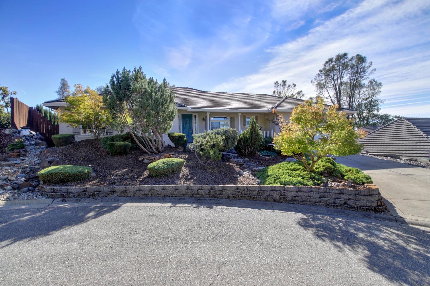 1062 Diamante Robles Court