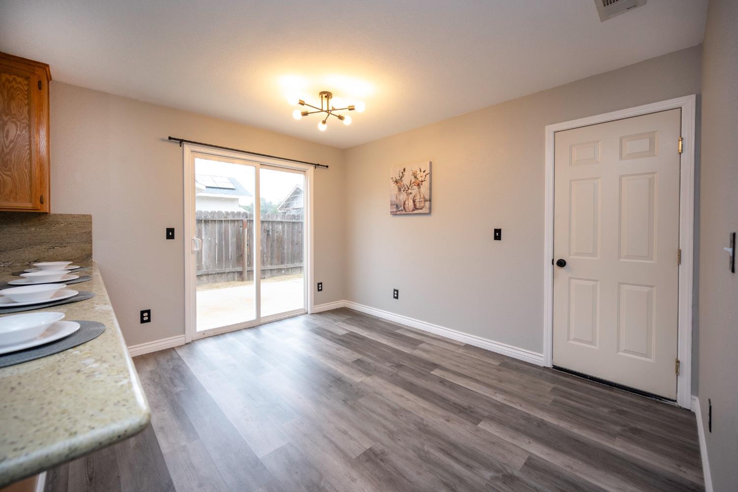 3041 Courtside Drive