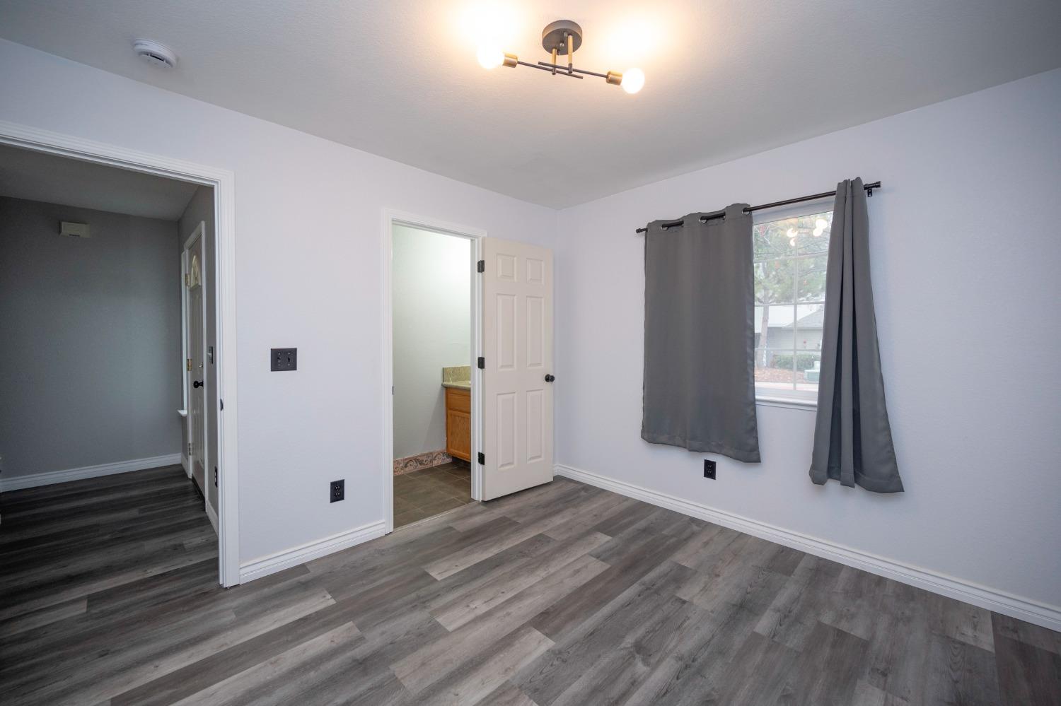 3041 Courtside Drive