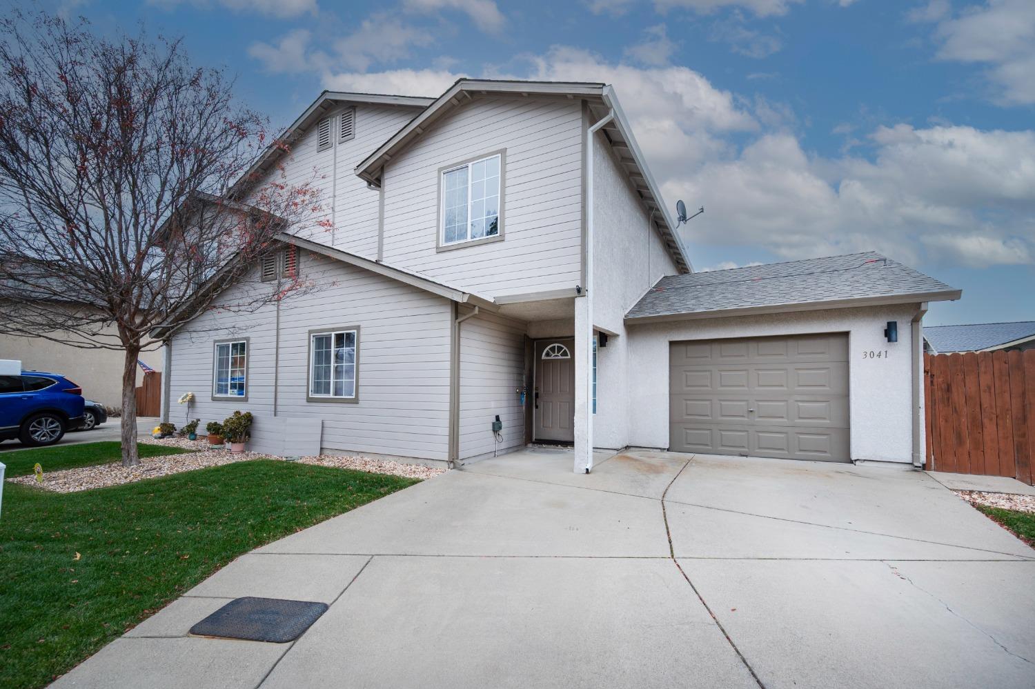 3041 Courtside Drive