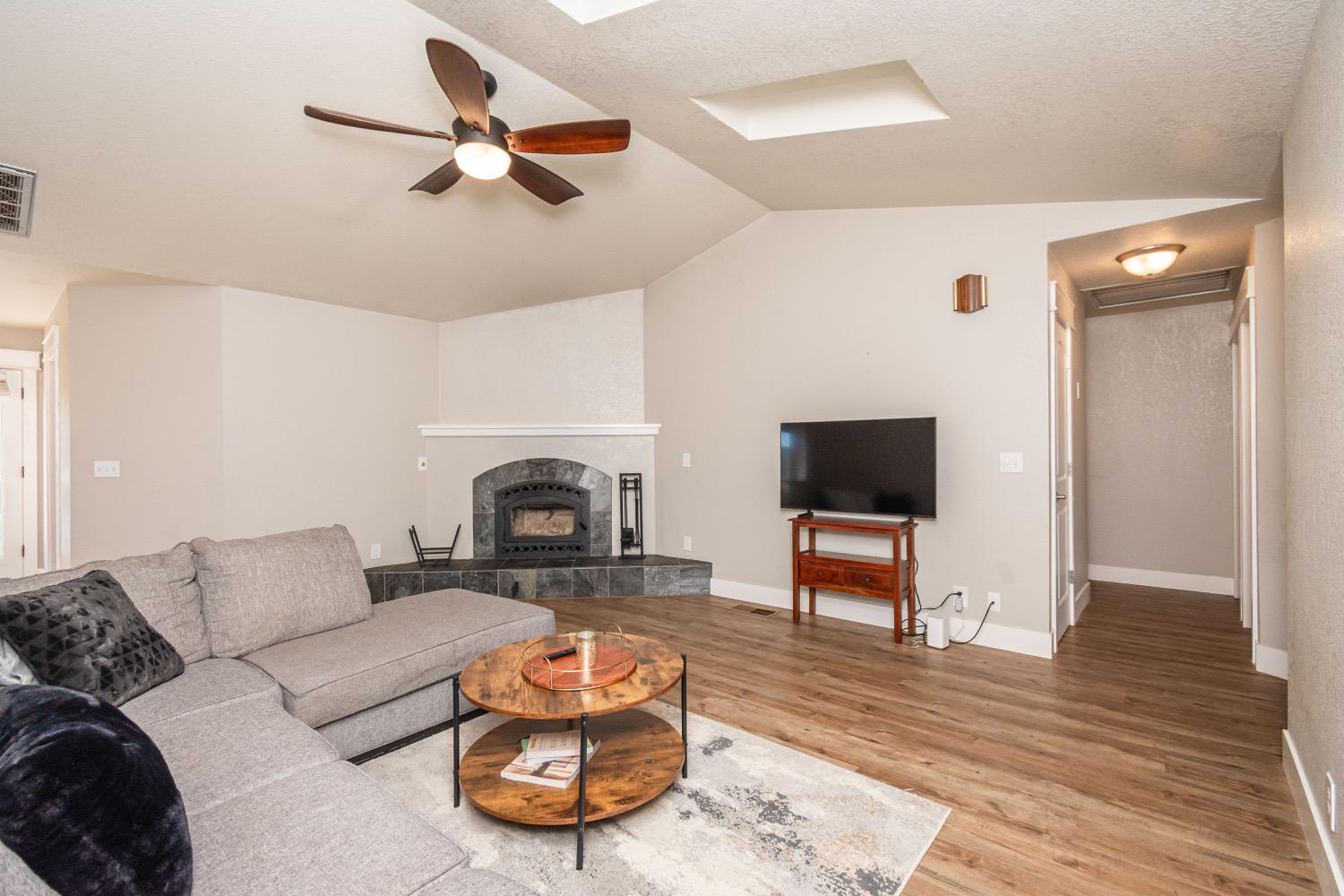 3265 Sandhurst Court