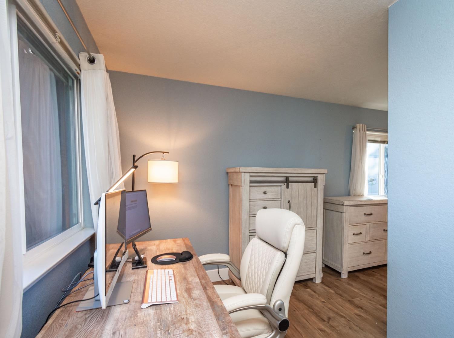 3265 Sandhurst Court