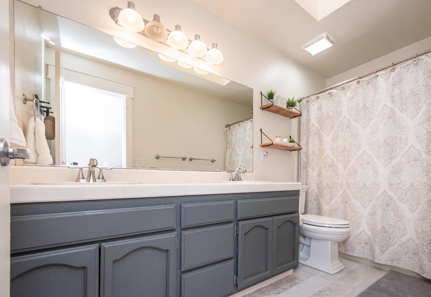 3265 Sandhurst Court