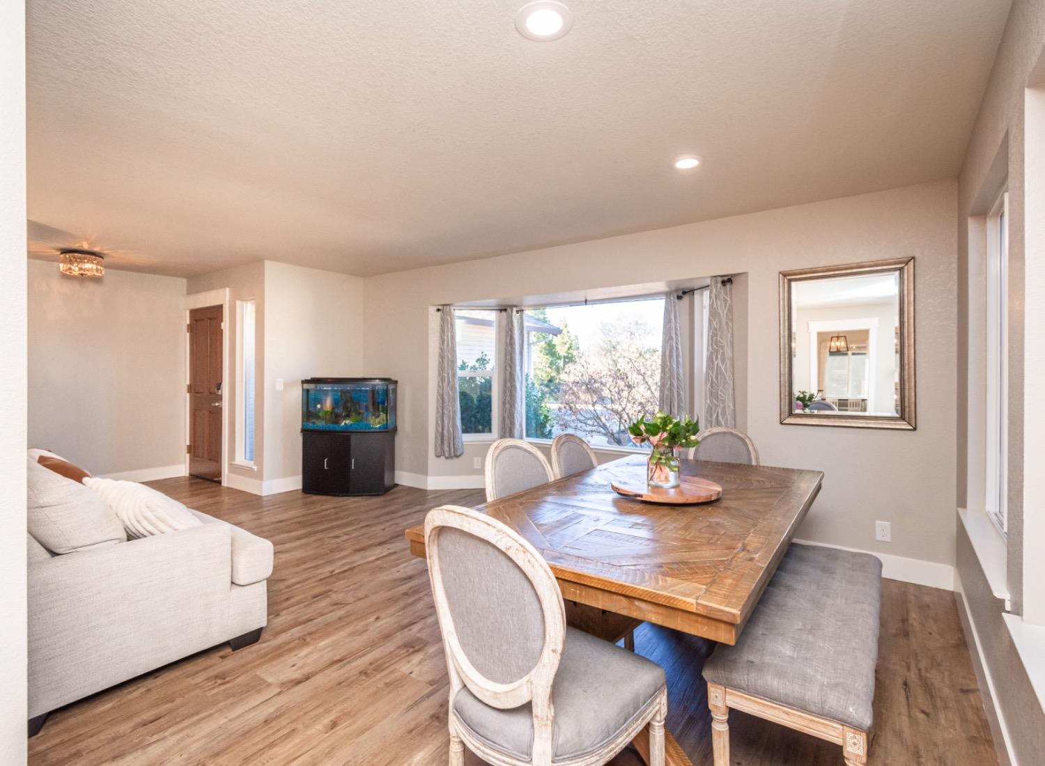 3265 Sandhurst Court