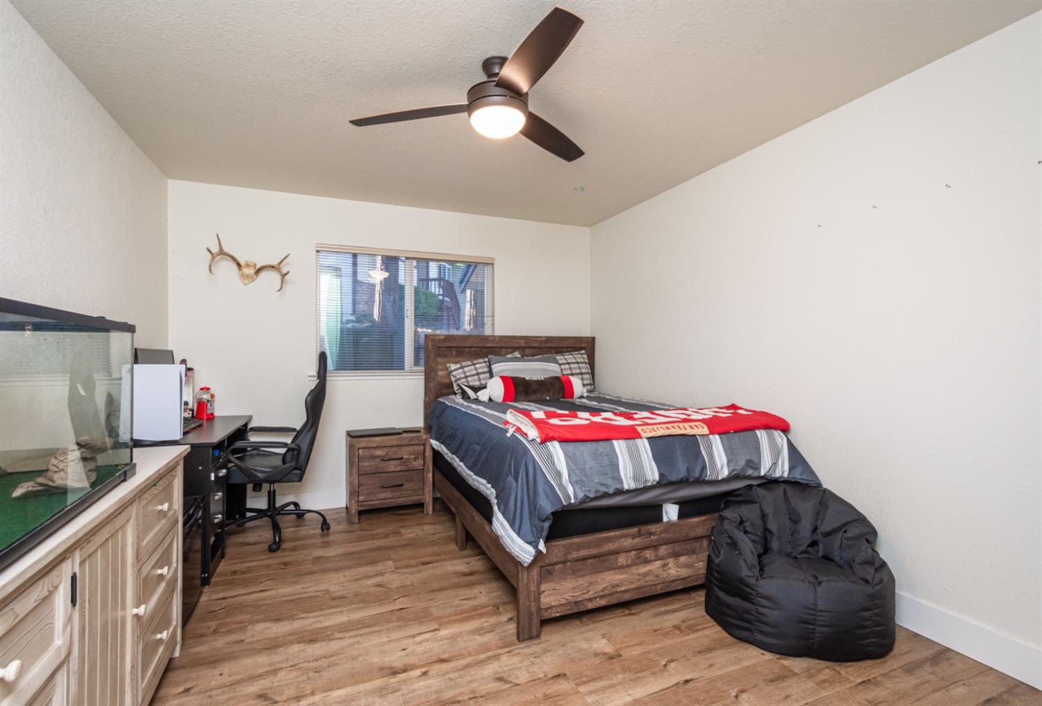 3265 Sandhurst Court