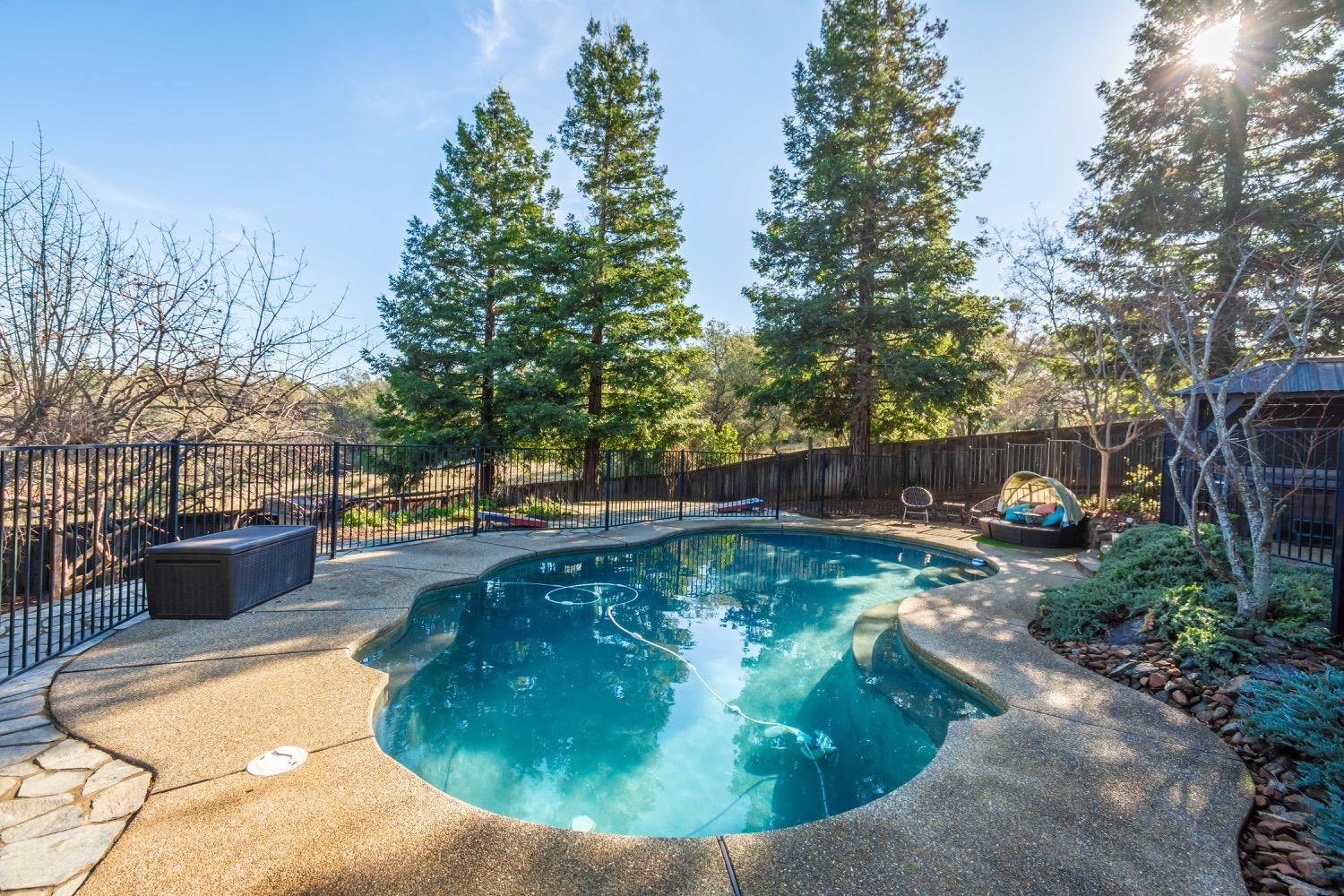 3265 Sandhurst Court